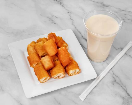 豆浆油条(甜) / Sweet Soy Drink and Deep-Fried Dough Stick